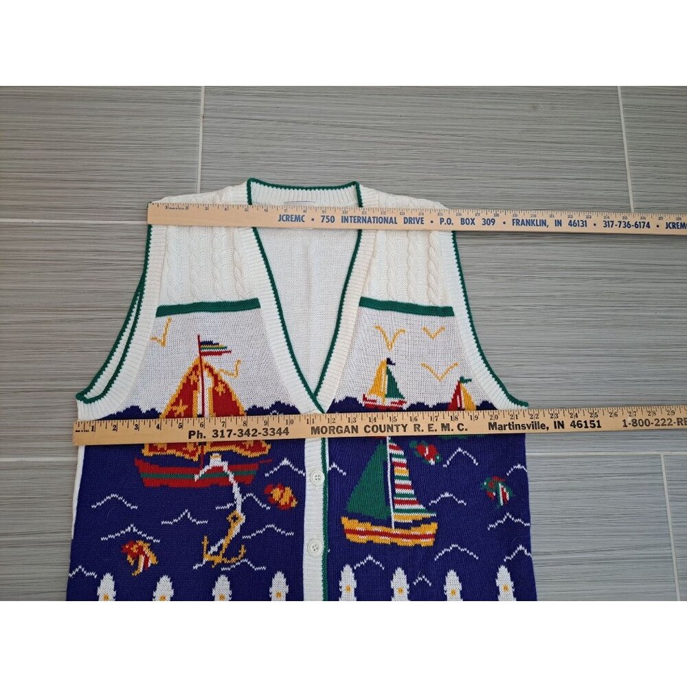 Vtg Women's Nautical Sweater Vest Med Sailboat Cable Knit Multicolor Kitchy - Picture 7 of 10